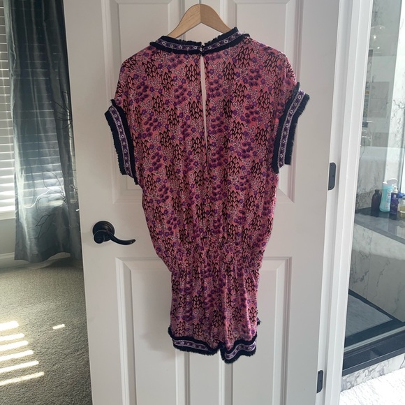 POUPETTE ST BARTH Amora Romper in Pink Purple Fressia Floral V-Neck Romper Med - Picture 4 of 8